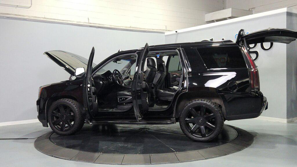 used 2018 Cadillac Escalade car