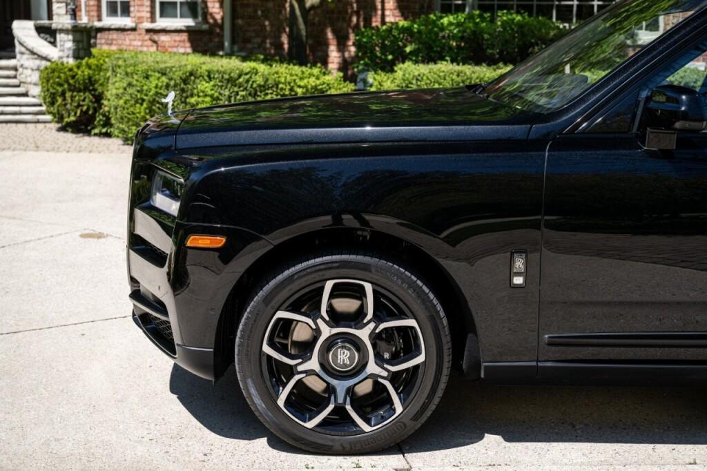 used 2024 Rolls-Royce Cullinan car, priced at $419,999
