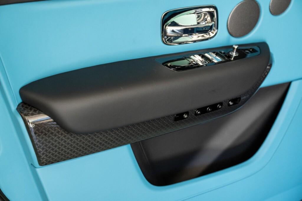 used 2024 Rolls-Royce Cullinan car, priced at $419,999