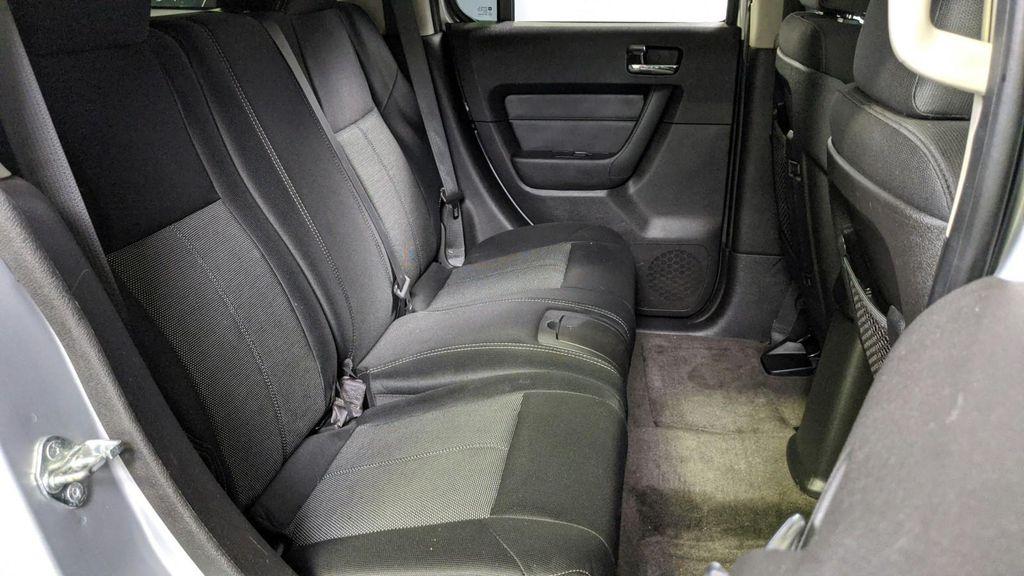 2009 Boulder Gray Metallic Hummer H3