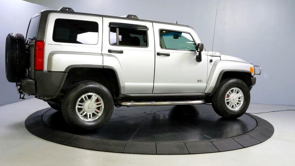 2009 Boulder Gray Metallic Hummer H3