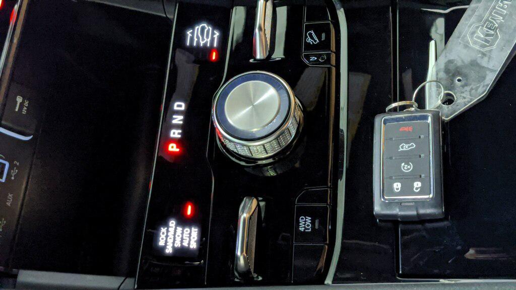 used 2025 Jeep Grand Cherokee L car, priced at $48,995