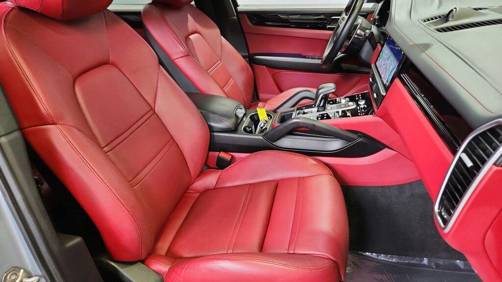 used 2020 Porsche Cayenne car, priced at $40,995