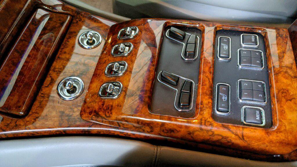 used 1999 Rolls-Royce Silver Seraph car, priced at $33,995