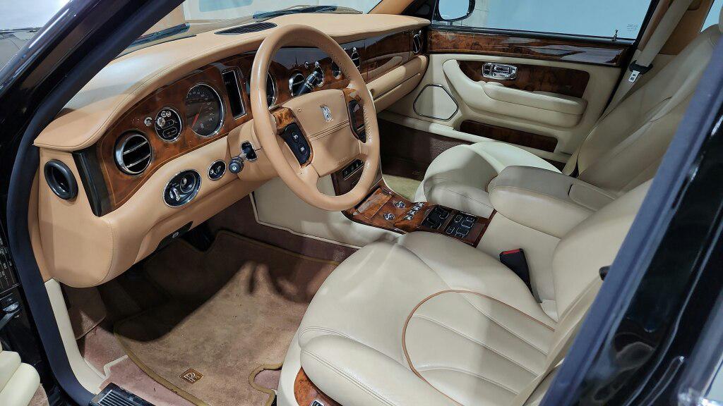 used 1999 Rolls-Royce Silver Seraph car, priced at $35,995