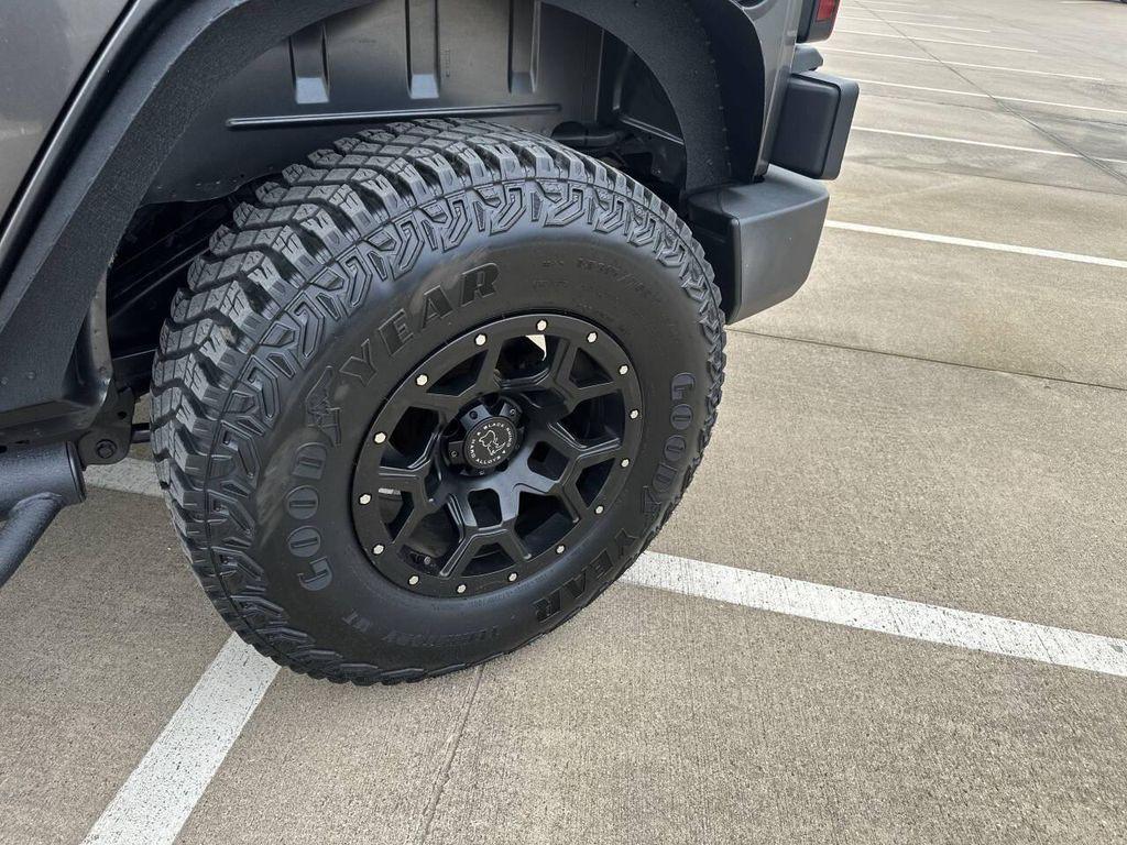 used 2017 Jeep Wrangler Unlimited car, priced at $19,995