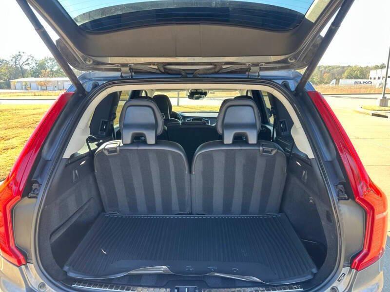 used 2018 Volvo XC90 car, priced at $14,895