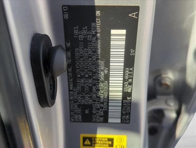 used 2013 Toyota Highlander car, priced at $11,498