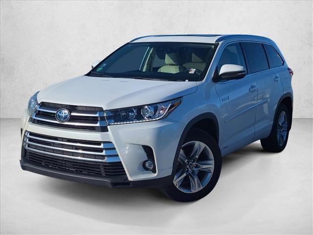 used 2019 Toyota Highlander Hybrid car, priced at $28,698
