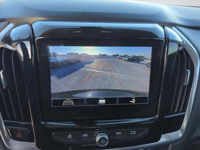 used 2020 Chevrolet Traverse car, priced at $15,998
