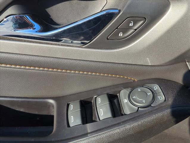 used 2020 Chevrolet Traverse car, priced at $15,998