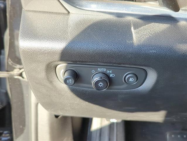 used 2020 Chevrolet Traverse car, priced at $15,998