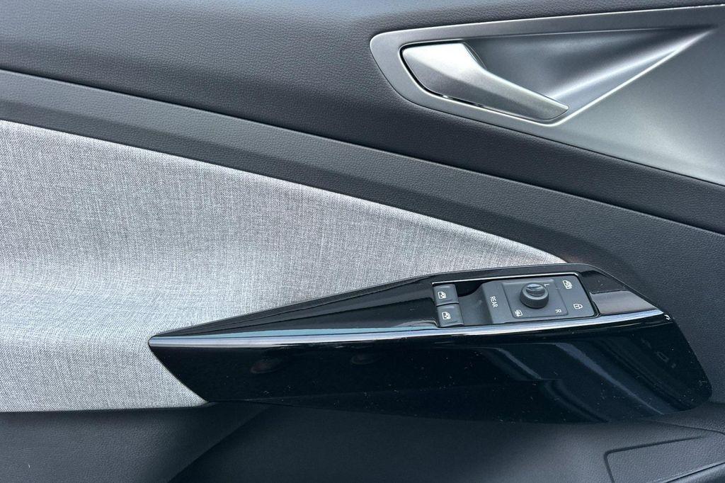 new 2026 Volkswagen ID.4 car, priced at $50,972
