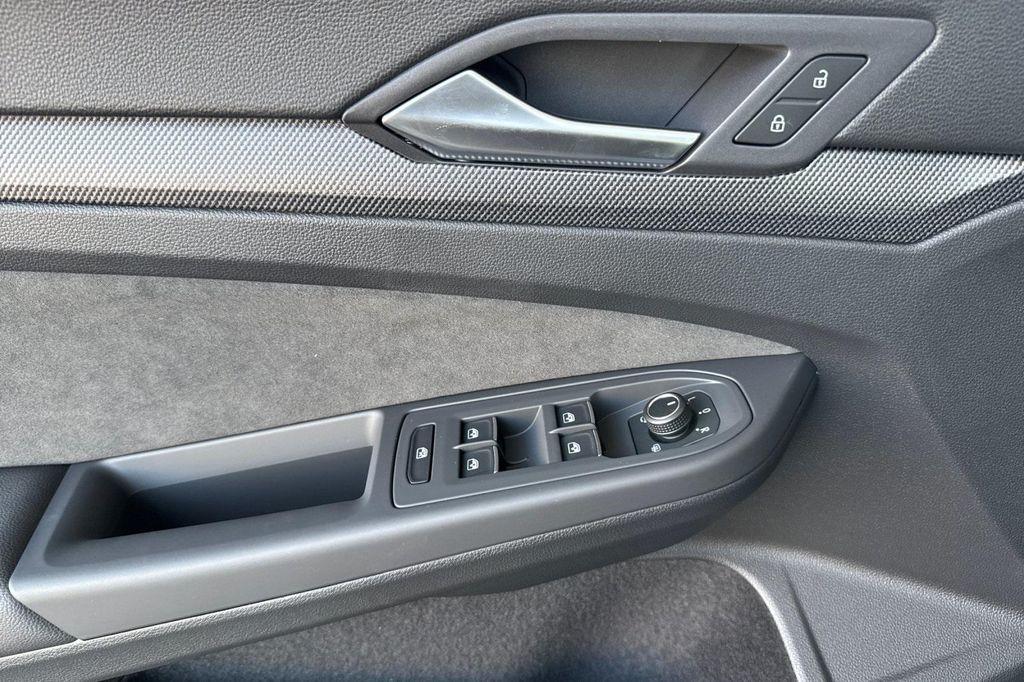 new 2025 Volkswagen Golf GTI car, priced at $39,738
