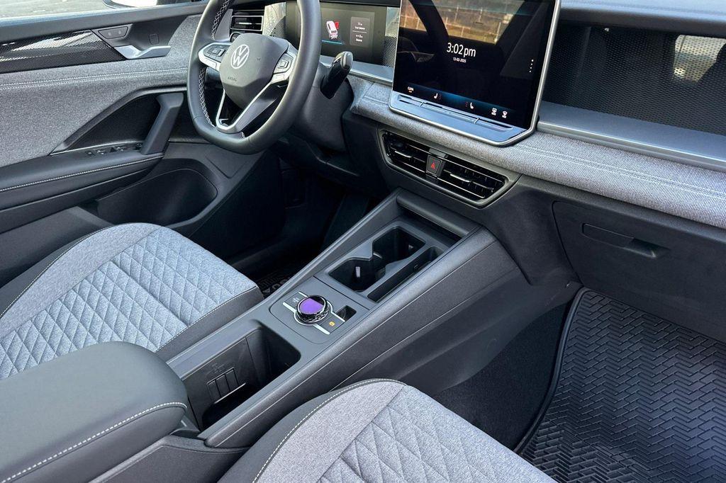 new 2026 Volkswagen Tiguan car, priced at $32,380