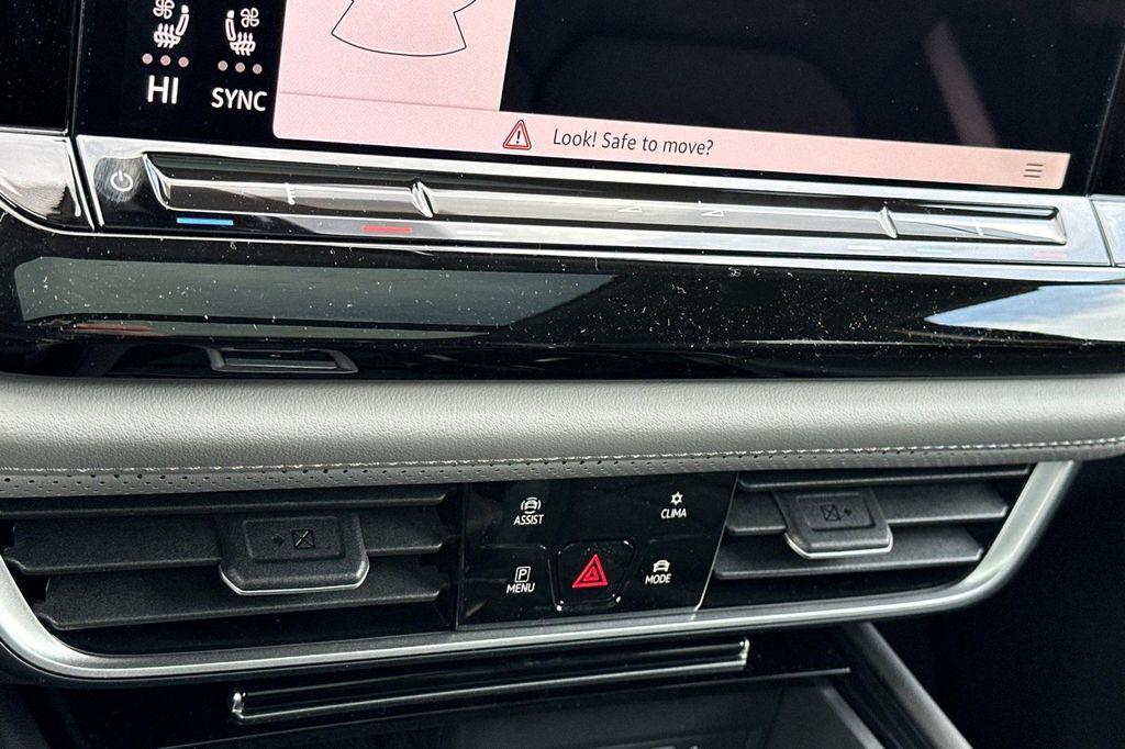 new 2025 Volkswagen Atlas car, priced at $42,809