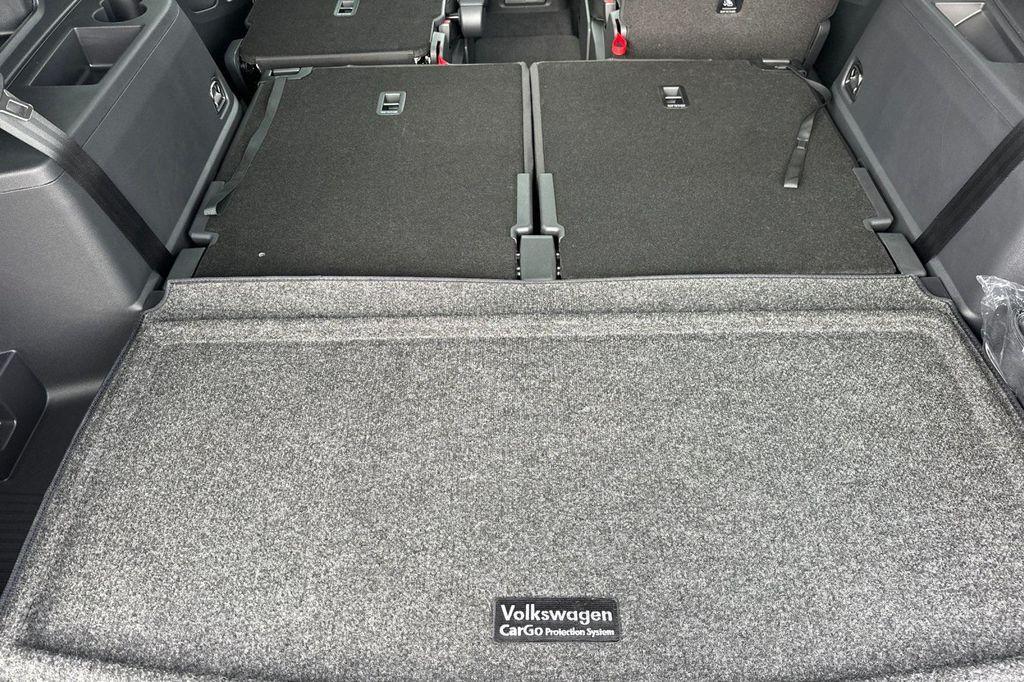 new 2026 Volkswagen Atlas car, priced at $51,014