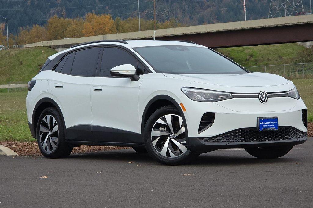 used 2023 Volkswagen ID.4 car, priced at $17,811