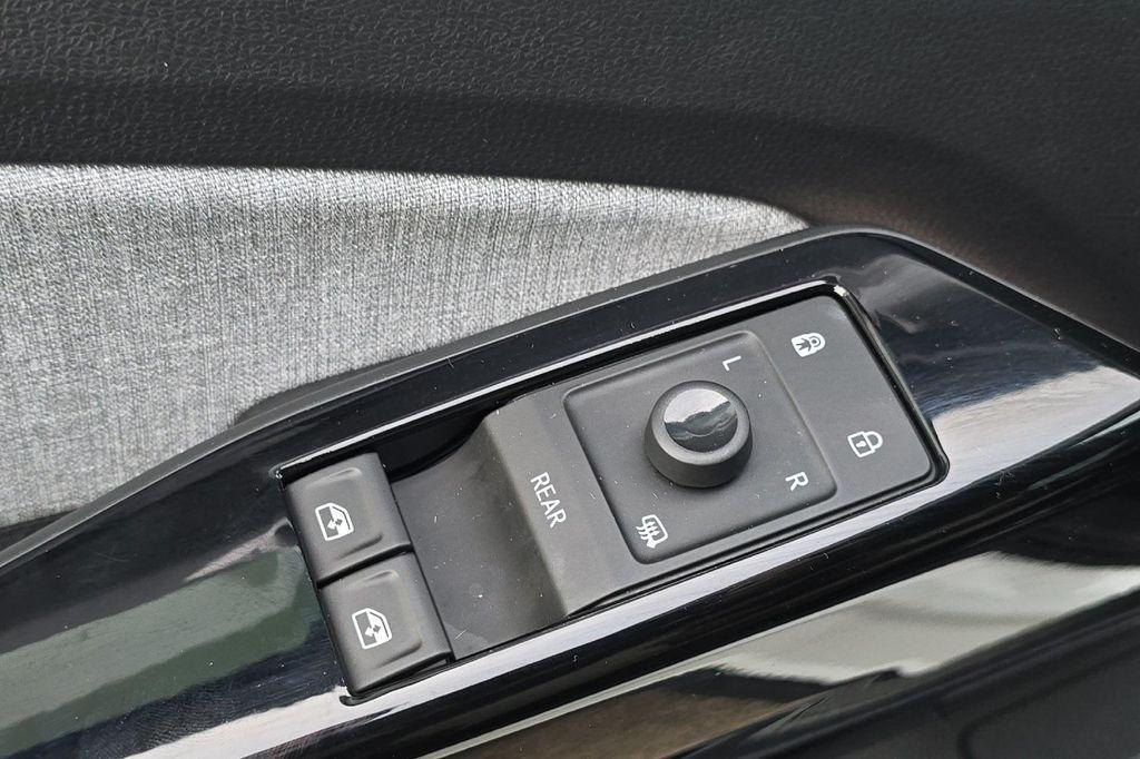 used 2023 Volkswagen ID.4 car, priced at $17,811