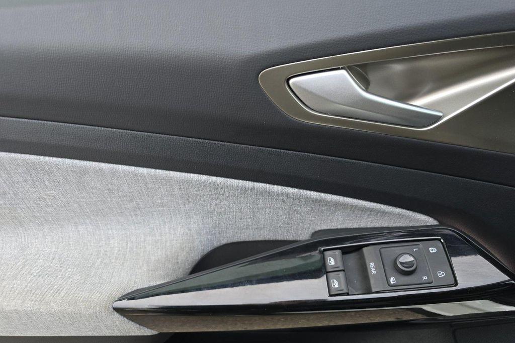used 2023 Volkswagen ID.4 car, priced at $17,811