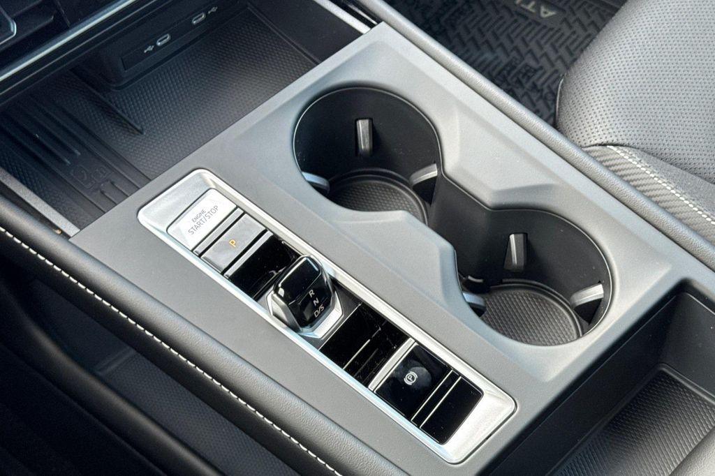 new 2026 Volkswagen Atlas Cross Sport car, priced at $39,668