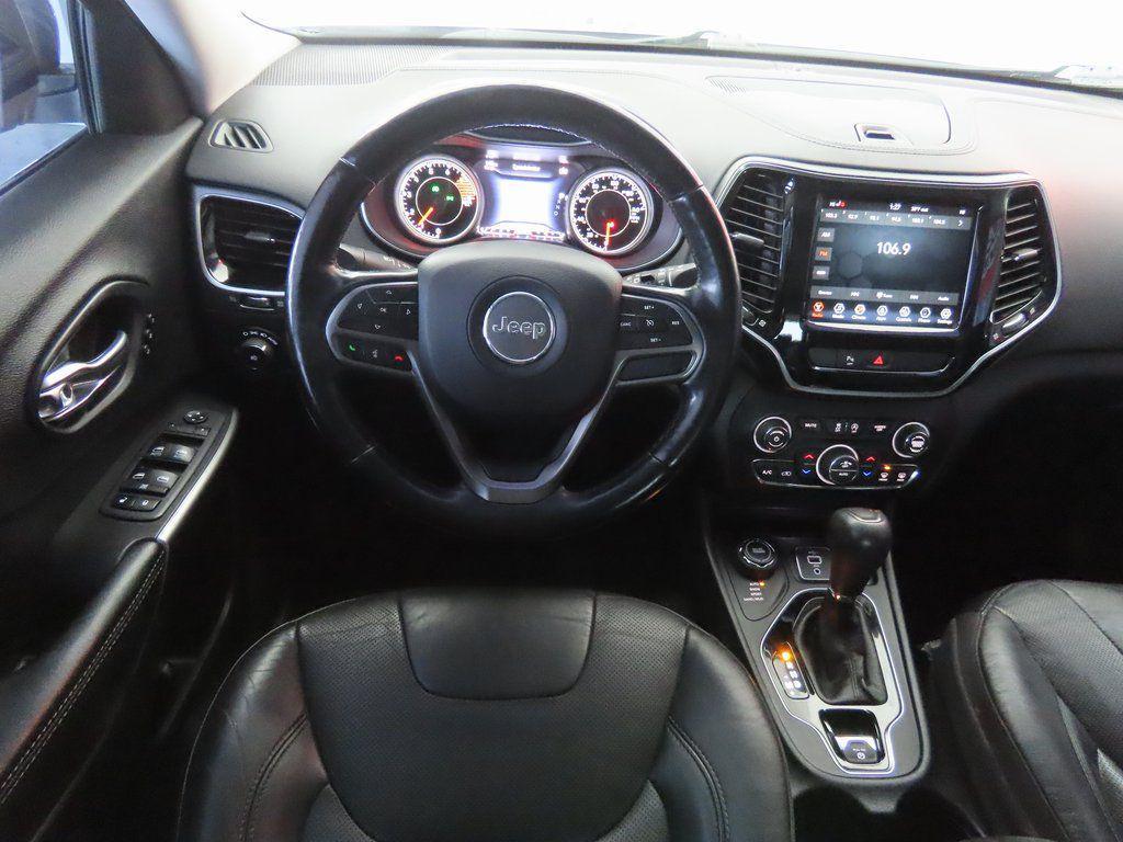 used 2020 Jeep Cherokee car, priced at $13,750