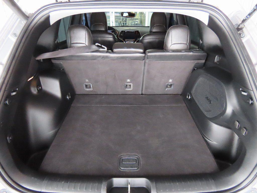 used 2020 Jeep Cherokee car, priced at $13,750