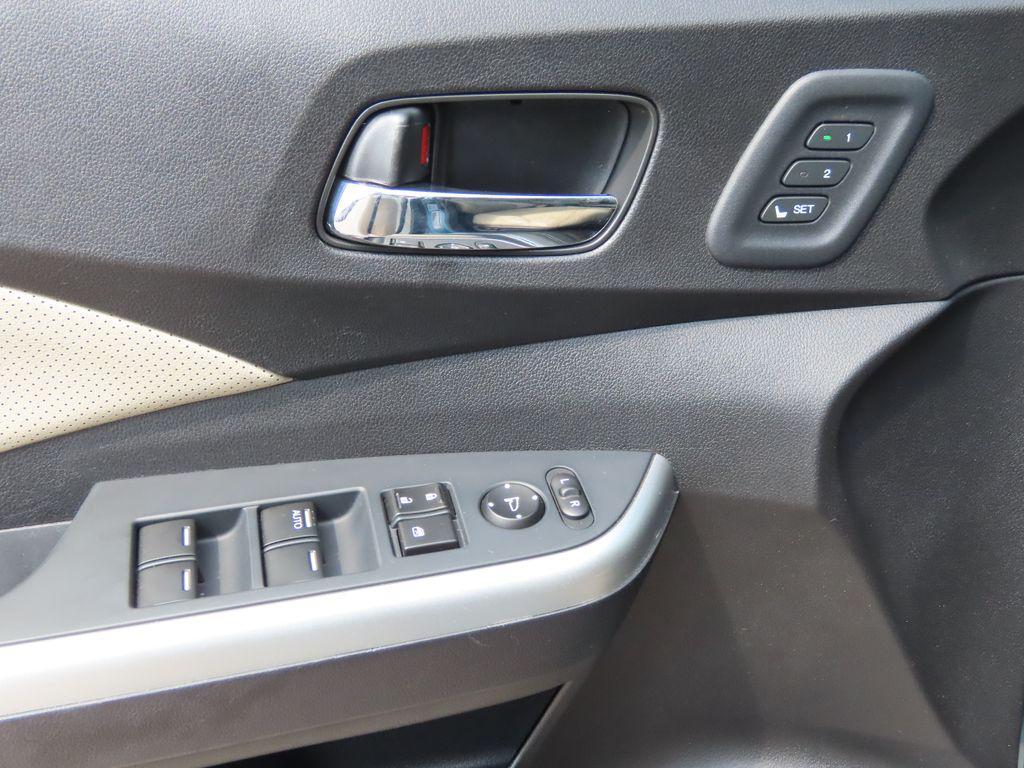 used 2016 Honda CR-V car, priced at $22,400