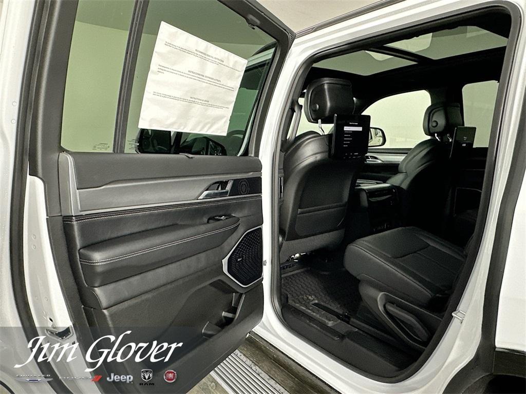 new 2026 Jeep Grand Wagoneer car, priced at $82,625