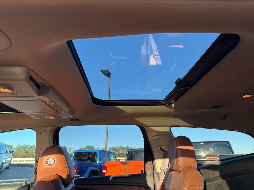 used 2015 Chevrolet Traverse car, priced at $10,377