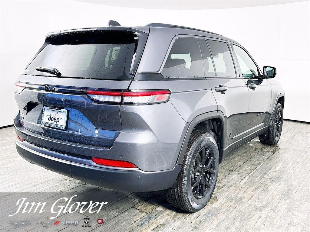 new 2026 Jeep Grand Cherokee car, priced at $46,440