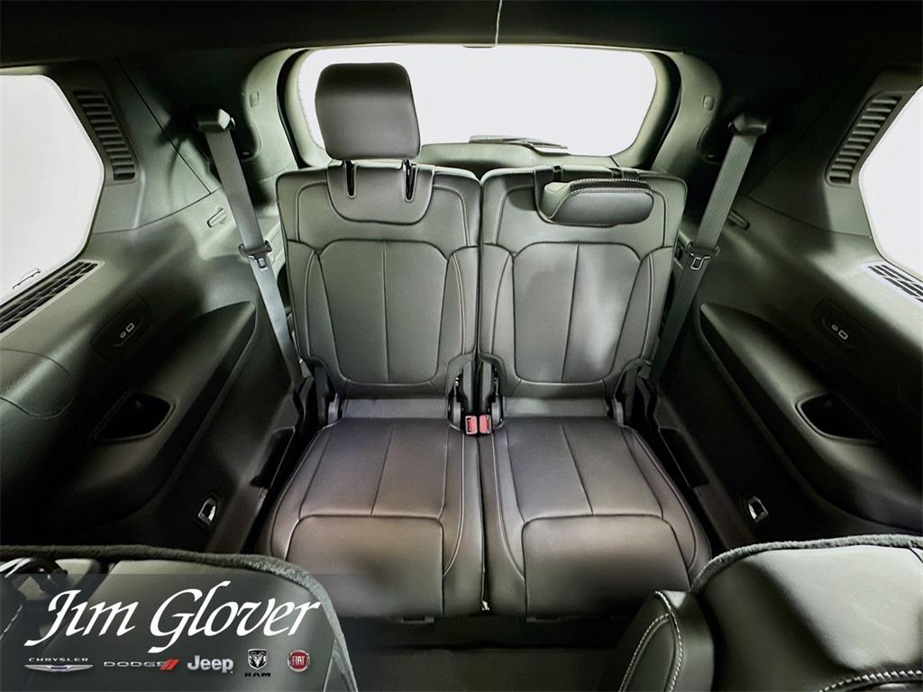 new 2025 Jeep Grand Cherokee L car, priced at $52,611