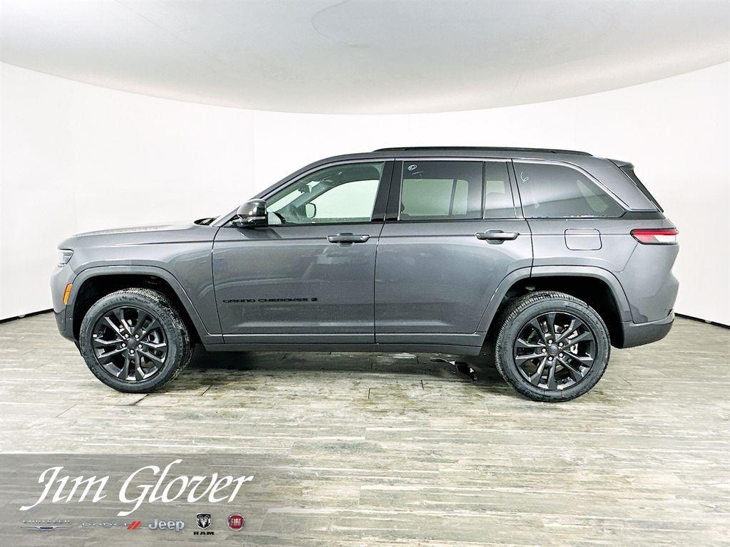 new 2026 Jeep Grand Cherokee car, priced at $53,853