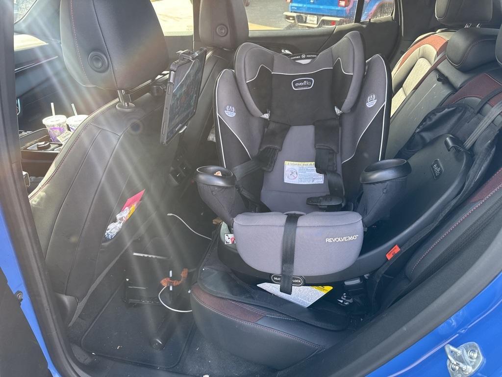 used 2025 Chevrolet Equinox car, priced at $33,500