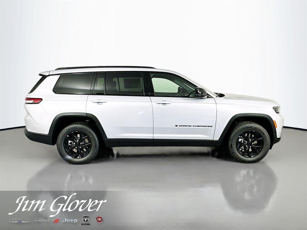 new 2025 Jeep Grand Cherokee L car, priced at $45,158