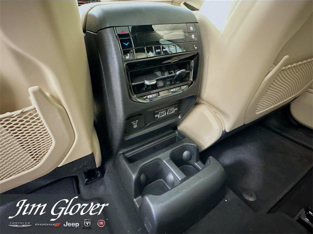 new 2025 Jeep Grand Cherokee L car, priced at $55,611