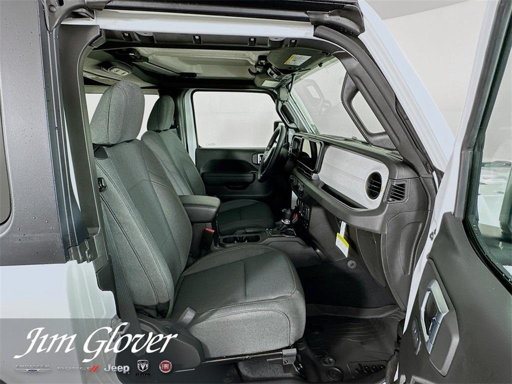 new 2026 Jeep Wrangler car, priced at $39,167