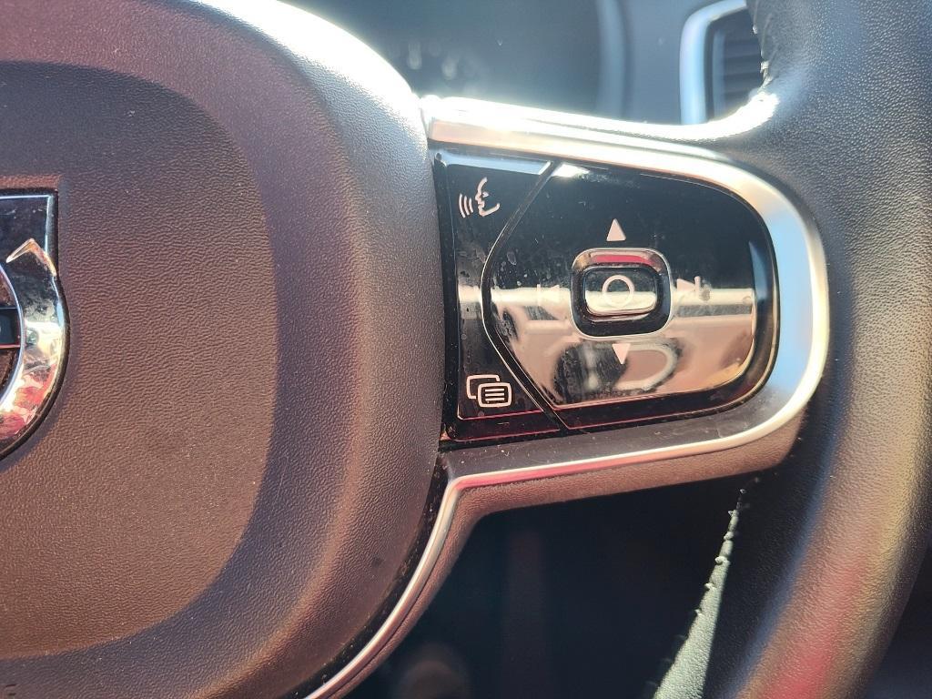 used 2017 Volvo XC90 car, priced at $12,715