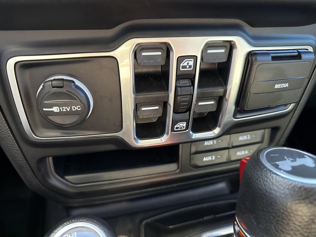 used 2020 Jeep Wrangler Unlimited car, priced at $25,260