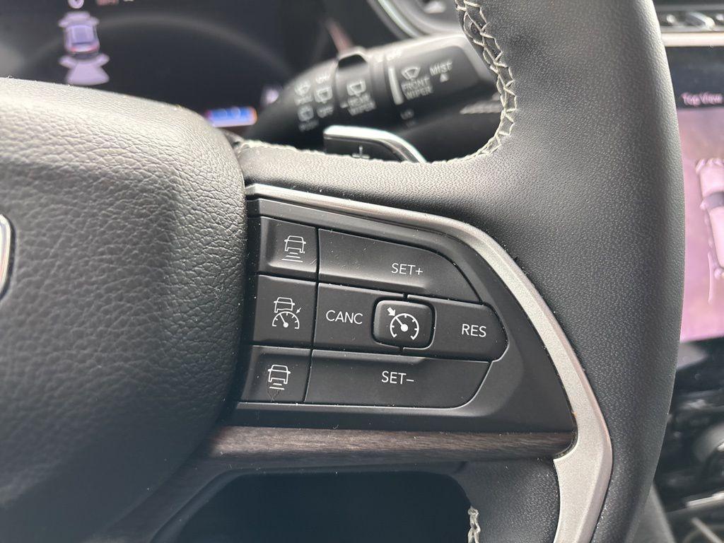 used 2023 Jeep Grand Cherokee L car, priced at $31,971