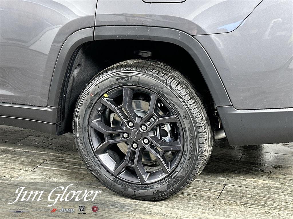 new 2025 Jeep Grand Cherokee L car, priced at $54,413