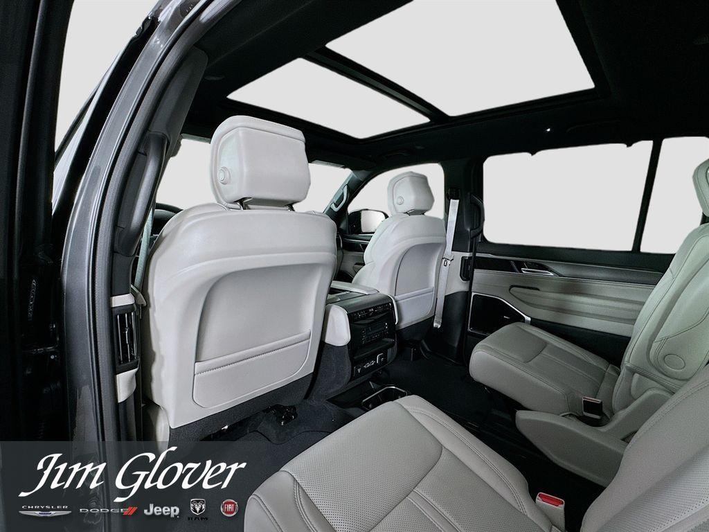 new 2026 Jeep Grand Wagoneer car, priced at $78,087