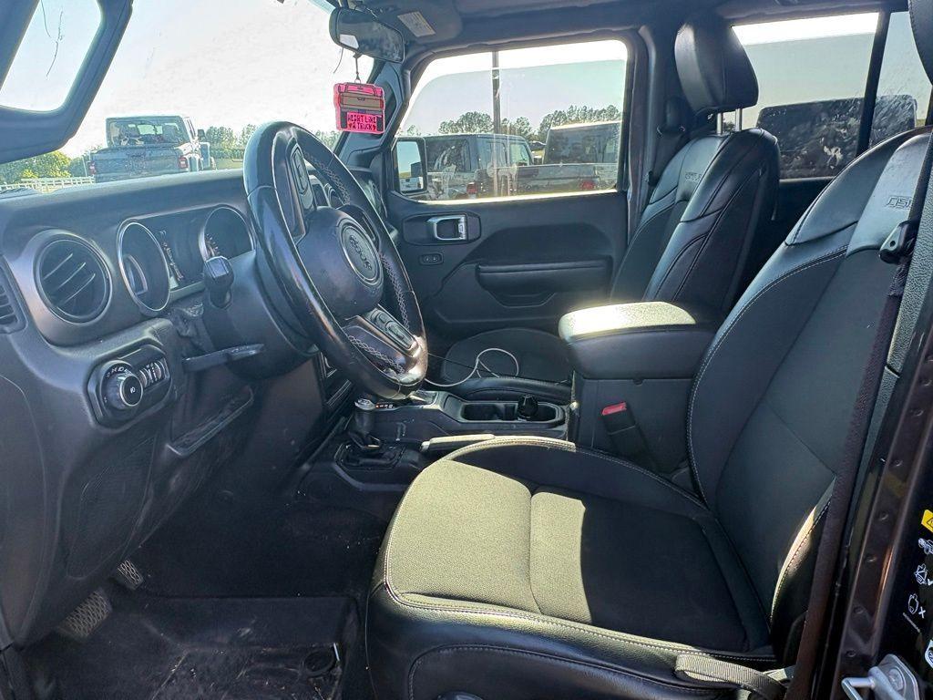 used 2020 Jeep Wrangler Unlimited car, priced at $25,596