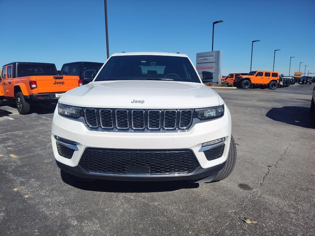 used 2025 Jeep Grand Cherokee car, priced at $40,161