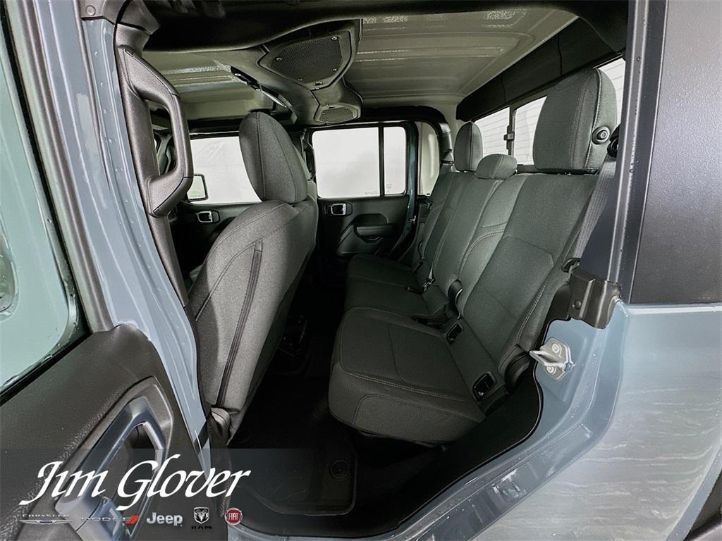 new 2026 Jeep Gladiator car, priced at $43,071