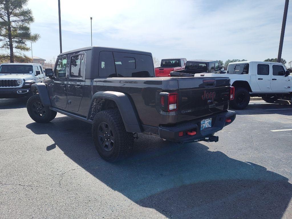 used 2023 Jeep Gladiator car, priced at $40,432