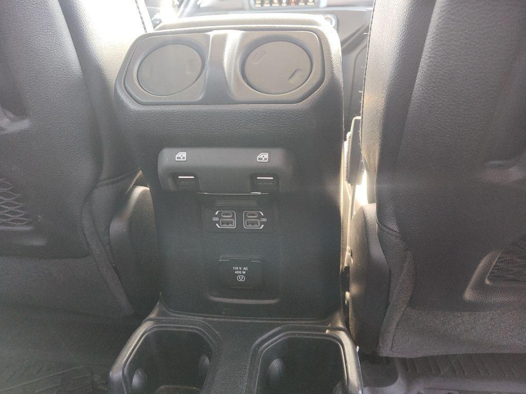 used 2023 Jeep Gladiator car, priced at $40,432