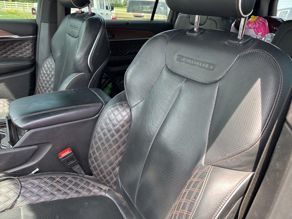 used 2024 Jeep Grand Cherokee L car, priced at $49,328