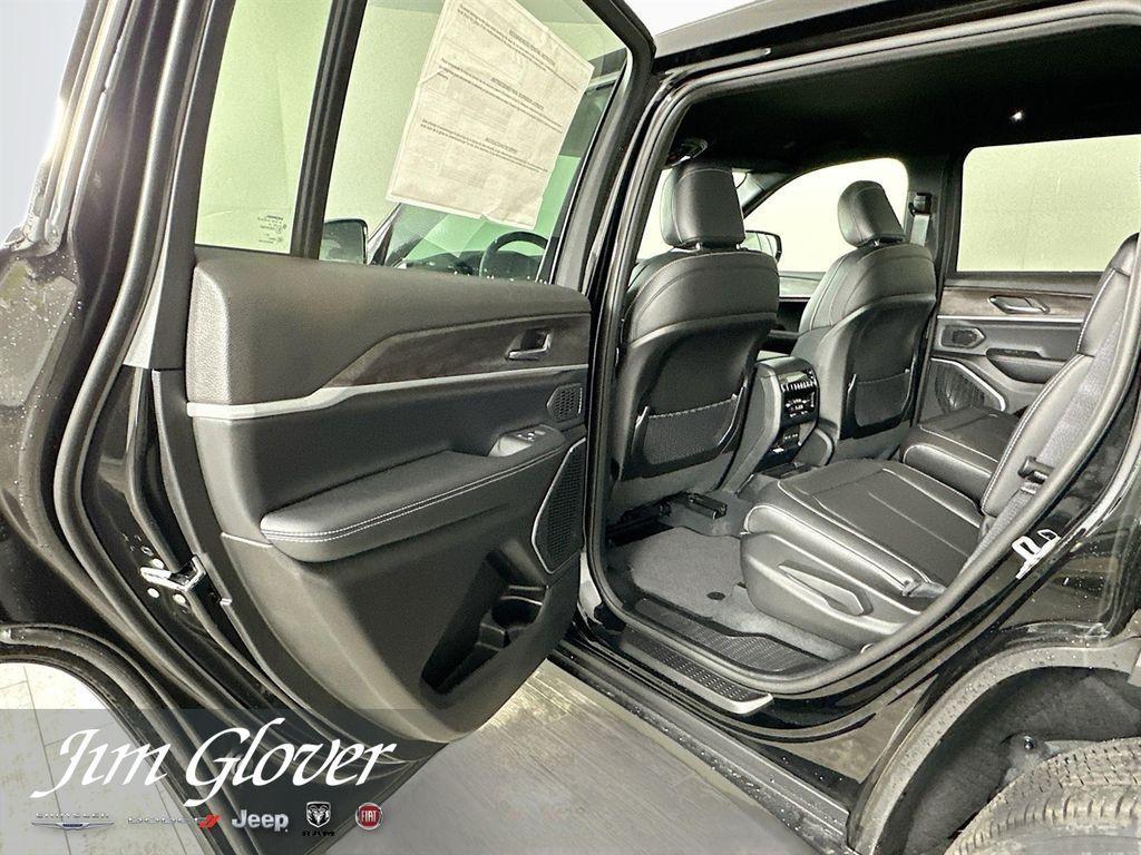 new 2026 Jeep Grand Cherokee L car, priced at $44,797