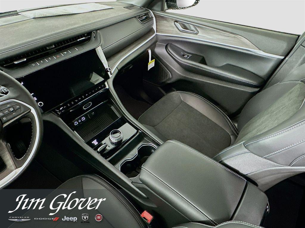new 2026 Jeep Grand Cherokee L car, priced at $49,007